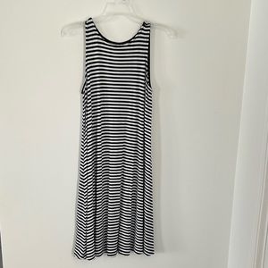 Navy & White Old Navy tank swing dress, size medium tall
